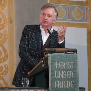 Christian SPRINGER, Kaberettist.
Kanzelrede zum Thema: 'Wir muessen Freiheit aushalten', organisiert von Evangelische Akademie Tutzing, am 8.10.2017 in Muenchen/ E R L O E S E R K I R C H E / Deutschland.
[ F o t o / C r e d i t / © :  O r y k  H A I S T , Tel: +4 9 . 1 7 2 . 8 9 1 3 3 3 5 , W W W : f o t o h a i s t . s p r a t s h o p . c o m ]