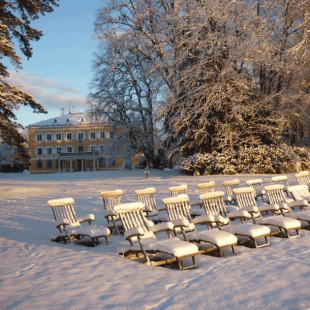 Schloss und Park im Schnee 2018 (js/eat archiv)