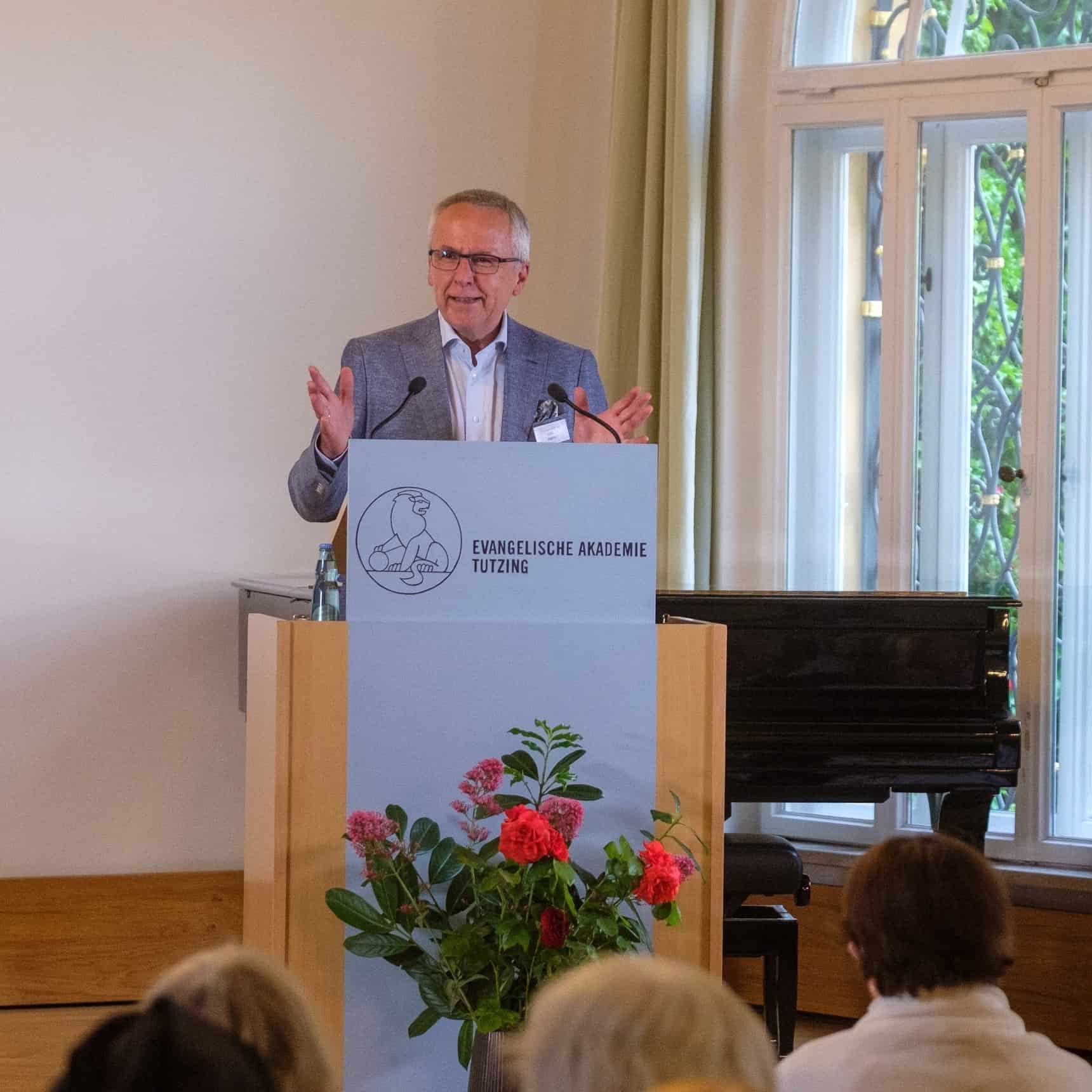 Udo Hahn, Evangelische Akademie Tutzing, Direktor