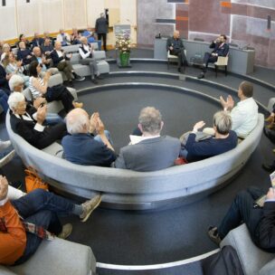 Auditorium.
Tagung der Evangelischen Akademie Tutzing.
Sommertagung 'Politischer Club' 2024 zum Thema 'Deutsche Sicherheitspolitik'. 23.06.2024. in Tutzing, E V A N G E L I S C H E  A K A D E M I E  T U T Z I N G, Deutschland.
Quelle / Copyright / Credit : Oryk HAIST