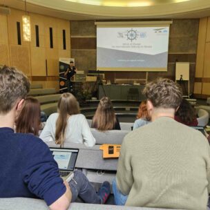 Politik zum Anfassen und Verstehen